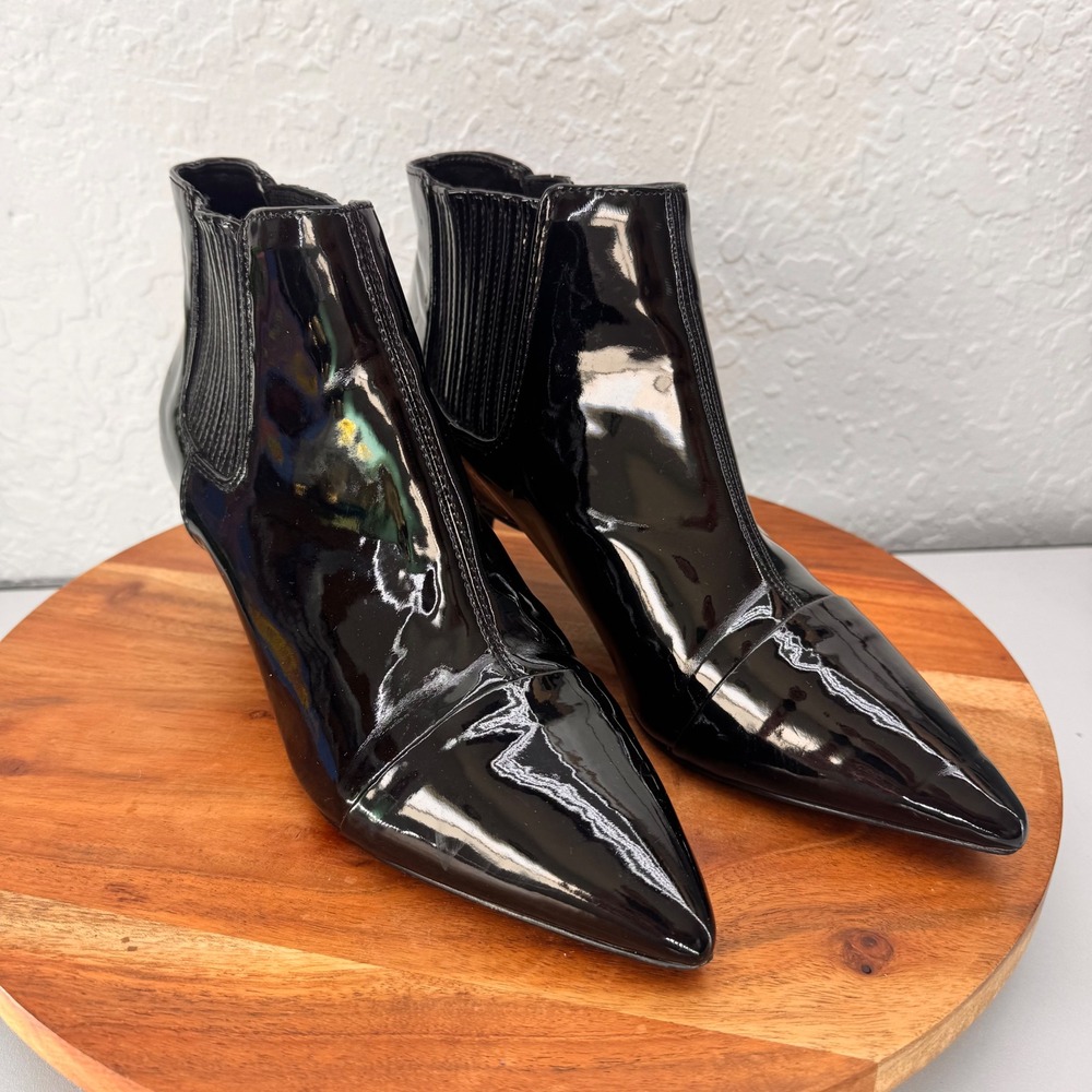 Design Lab Lord Taylor DL-TRINA Black Patent Ankle Boots Kitten Heel 9.5M